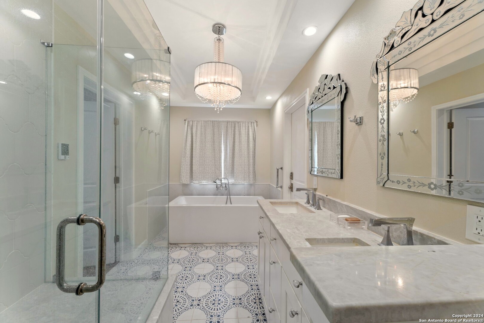 7731 BROADWAY Unit: 114C
