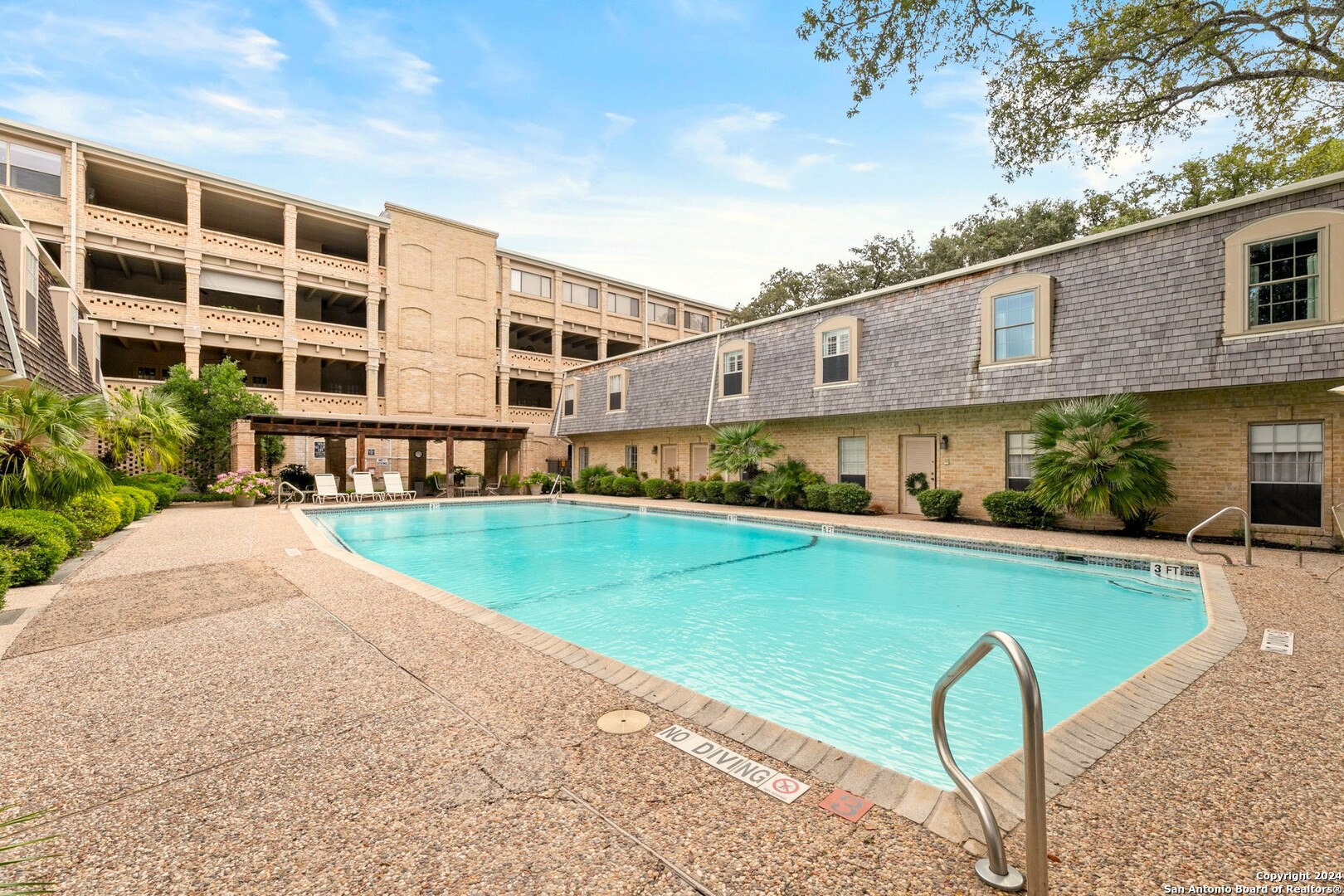 7731 BROADWAY Unit: 114C