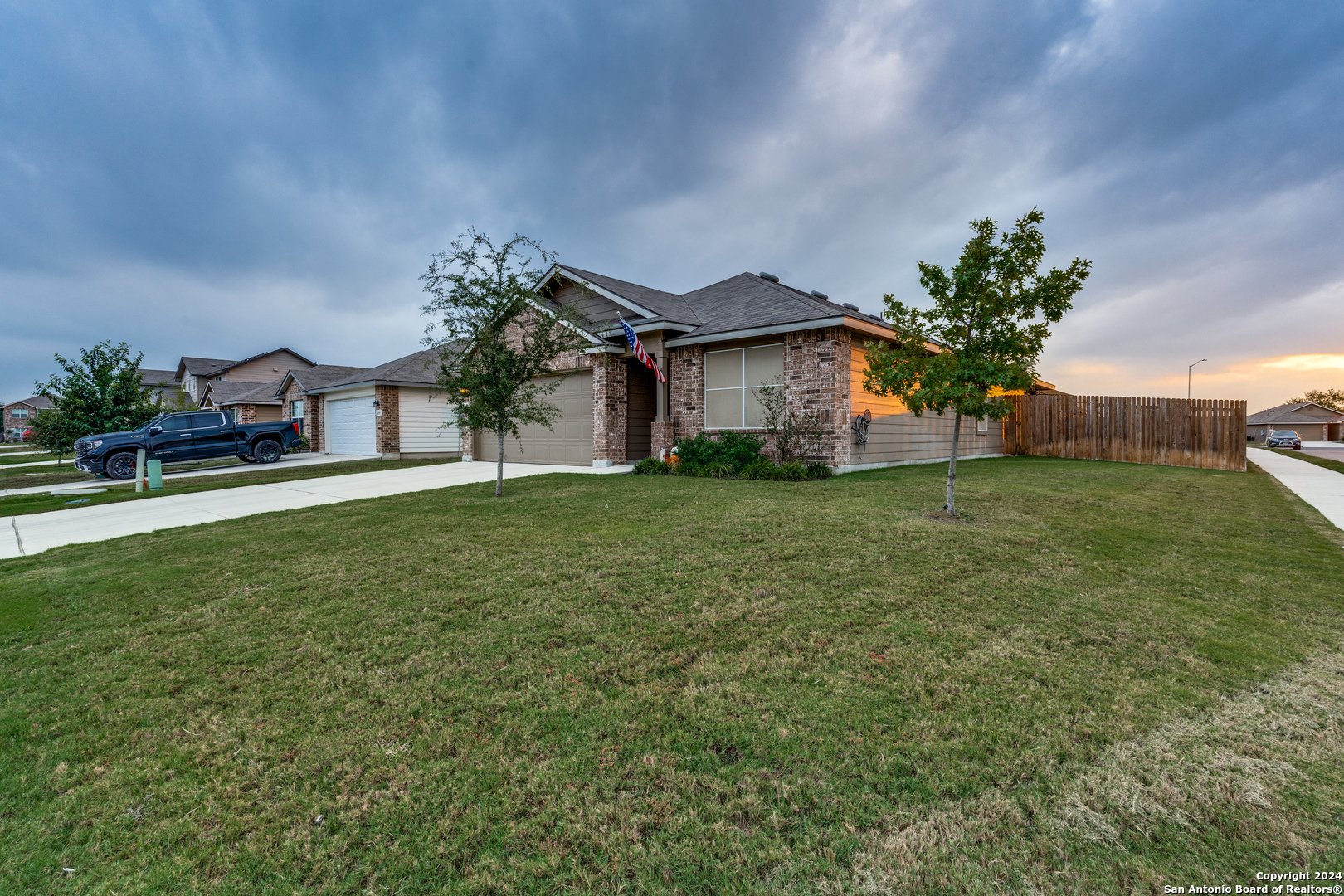 605 Great Plains