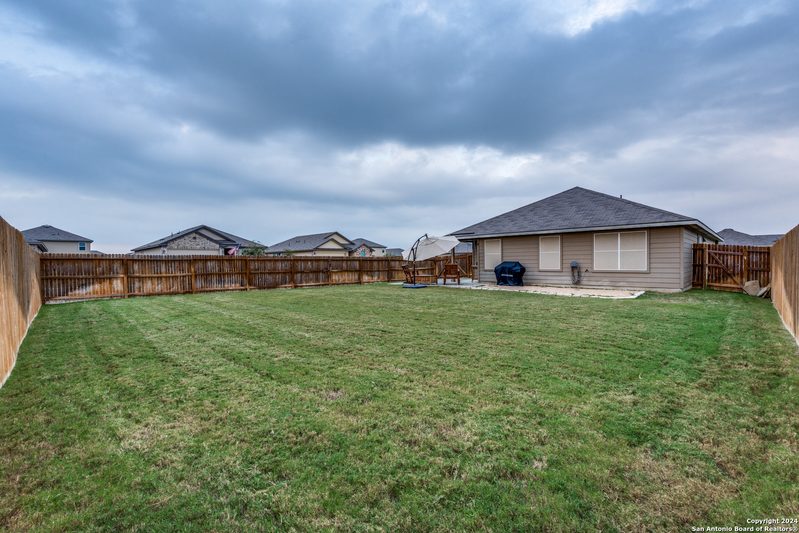 605 Great Plains