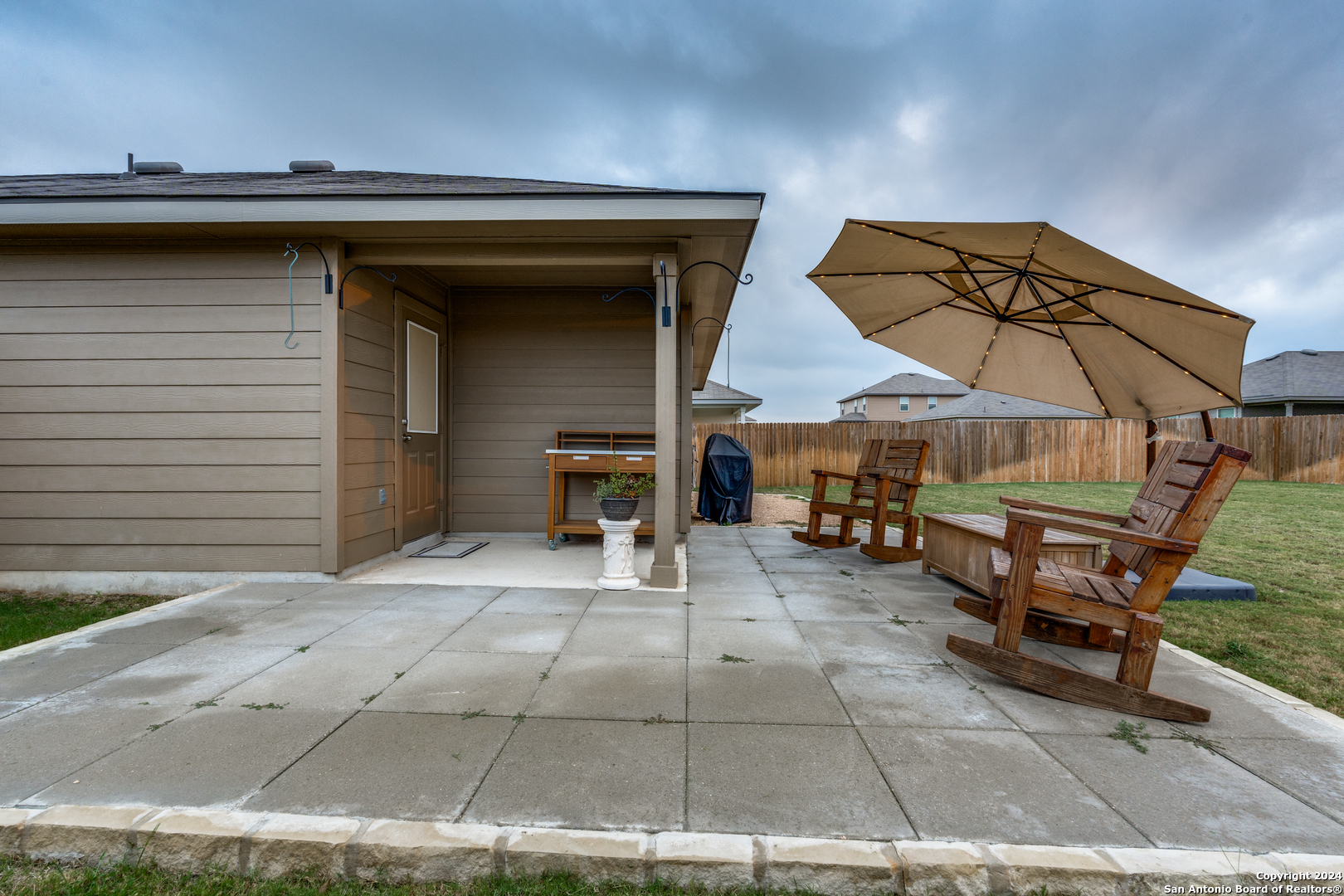 605 Great Plains