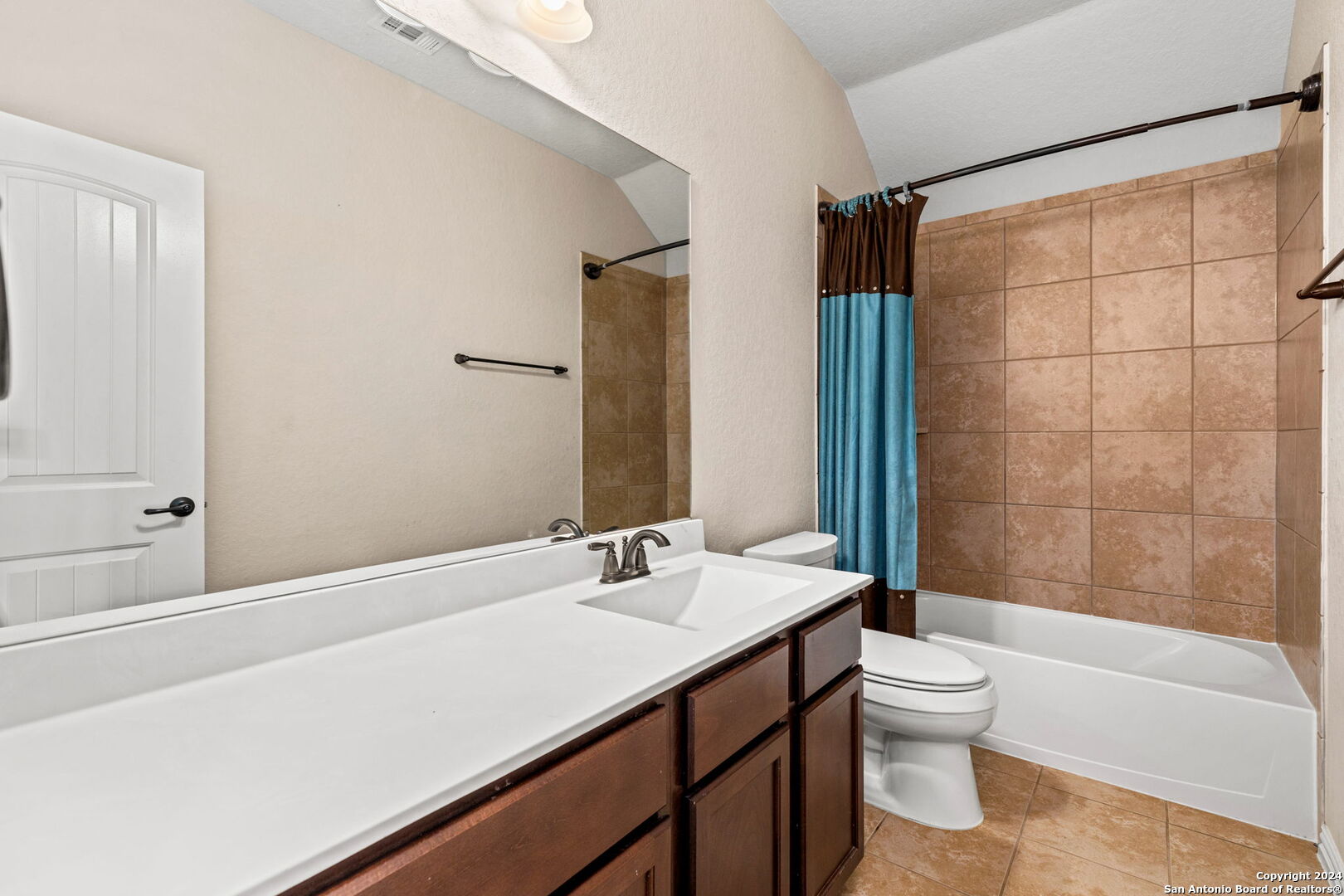 219 PARKVIEW TER