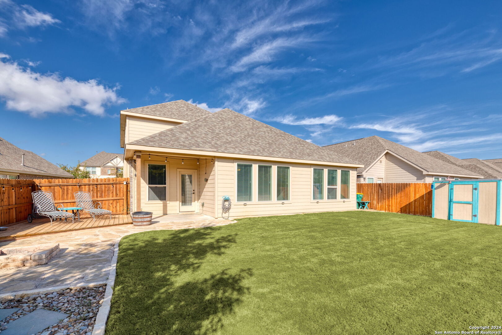219 PARKVIEW TER