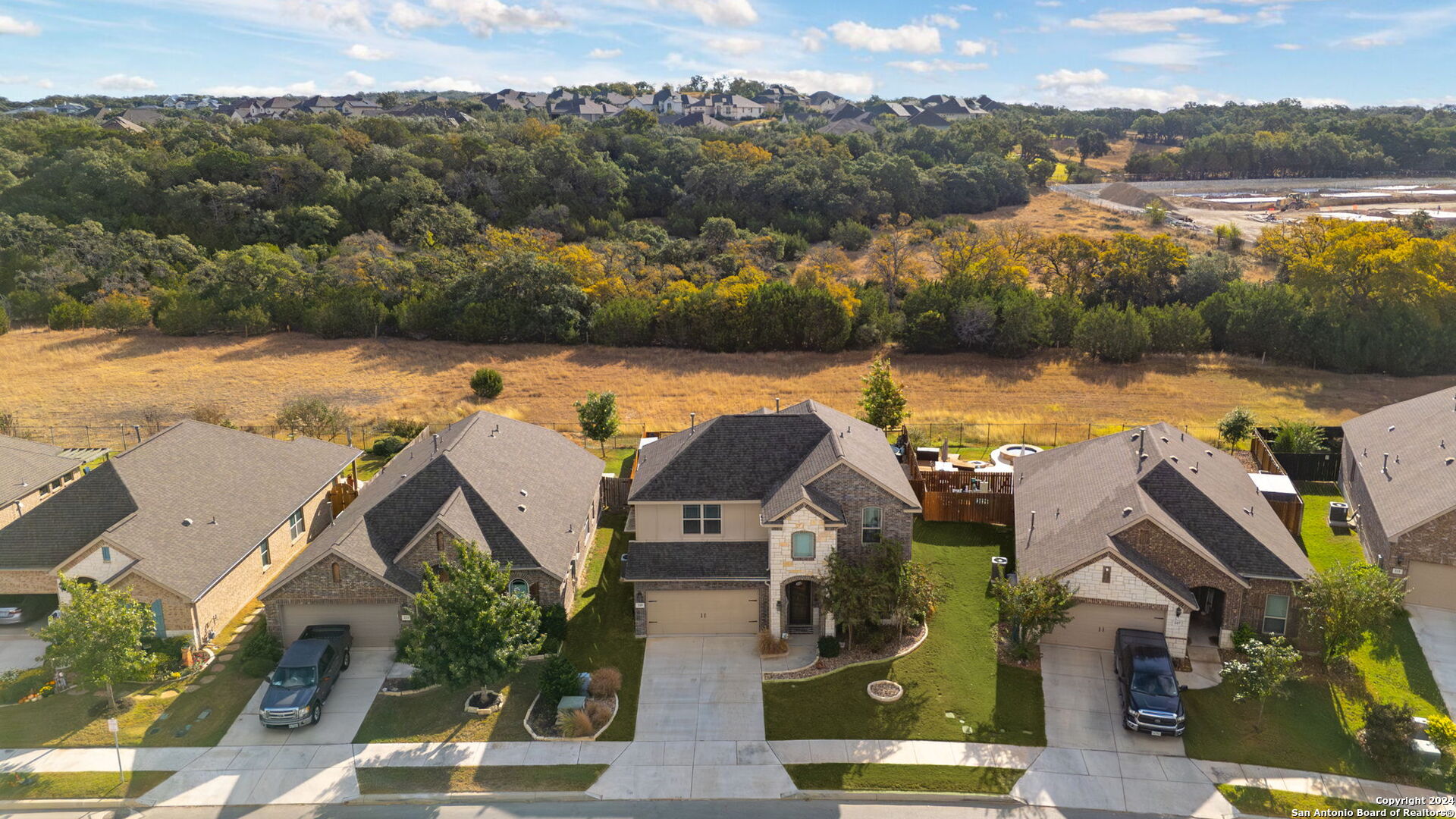 219 PARKVIEW TER