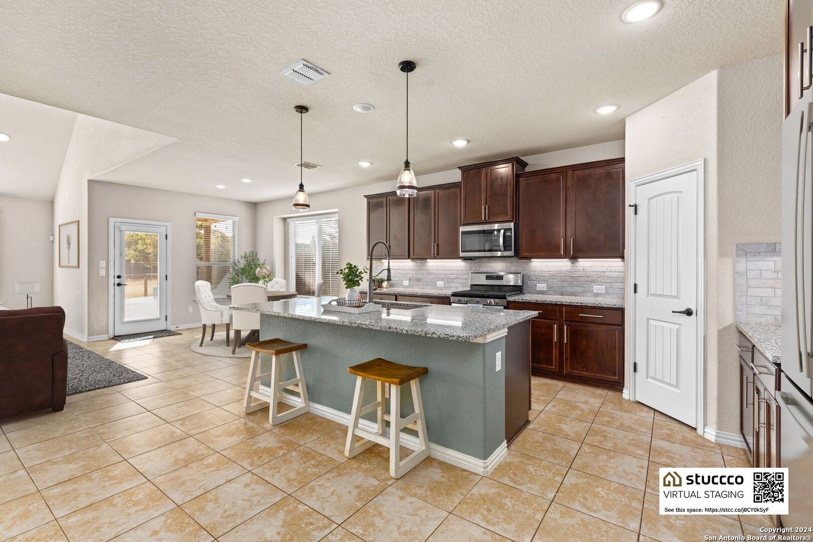 219 PARKVIEW TER