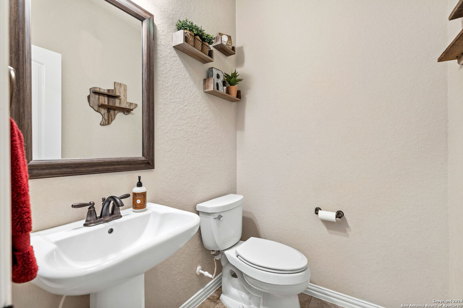 219 PARKVIEW TER