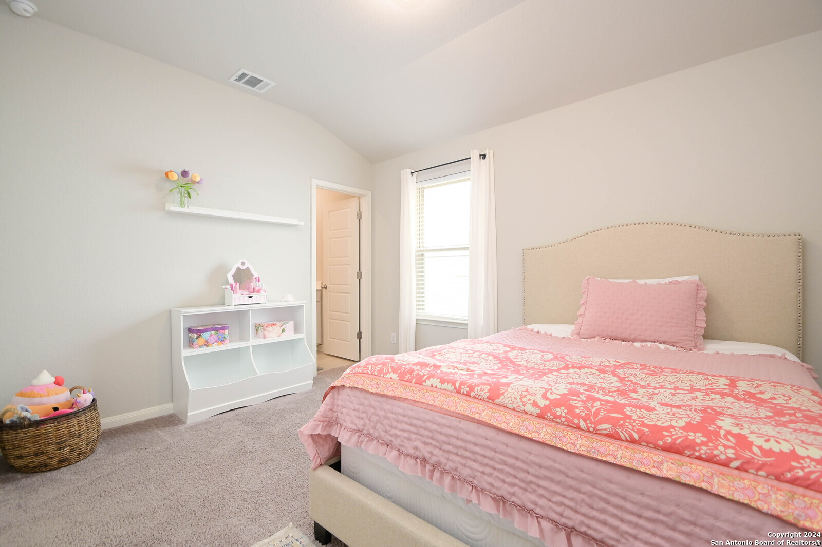 2421 PENNILYNN WAY