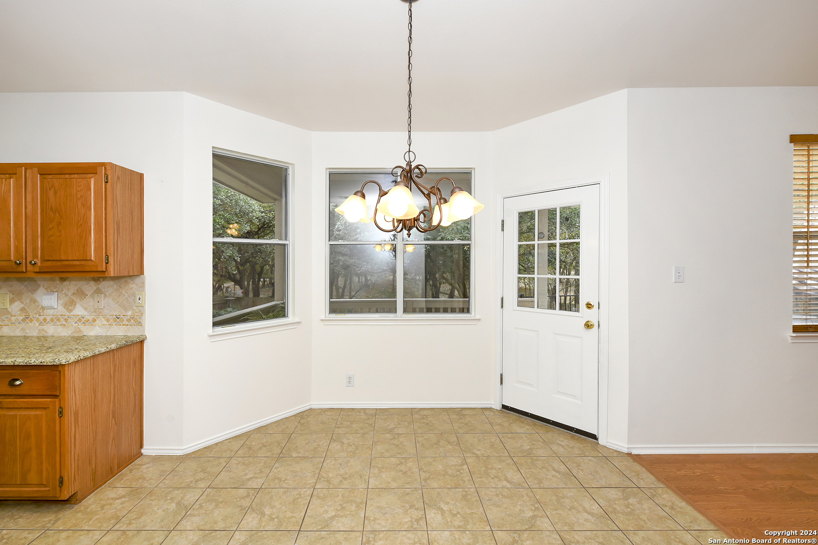 3421 ABBEVILLE DR
