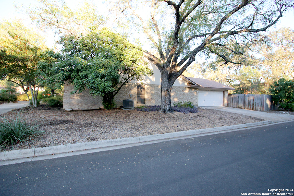 2002 Oak Vista