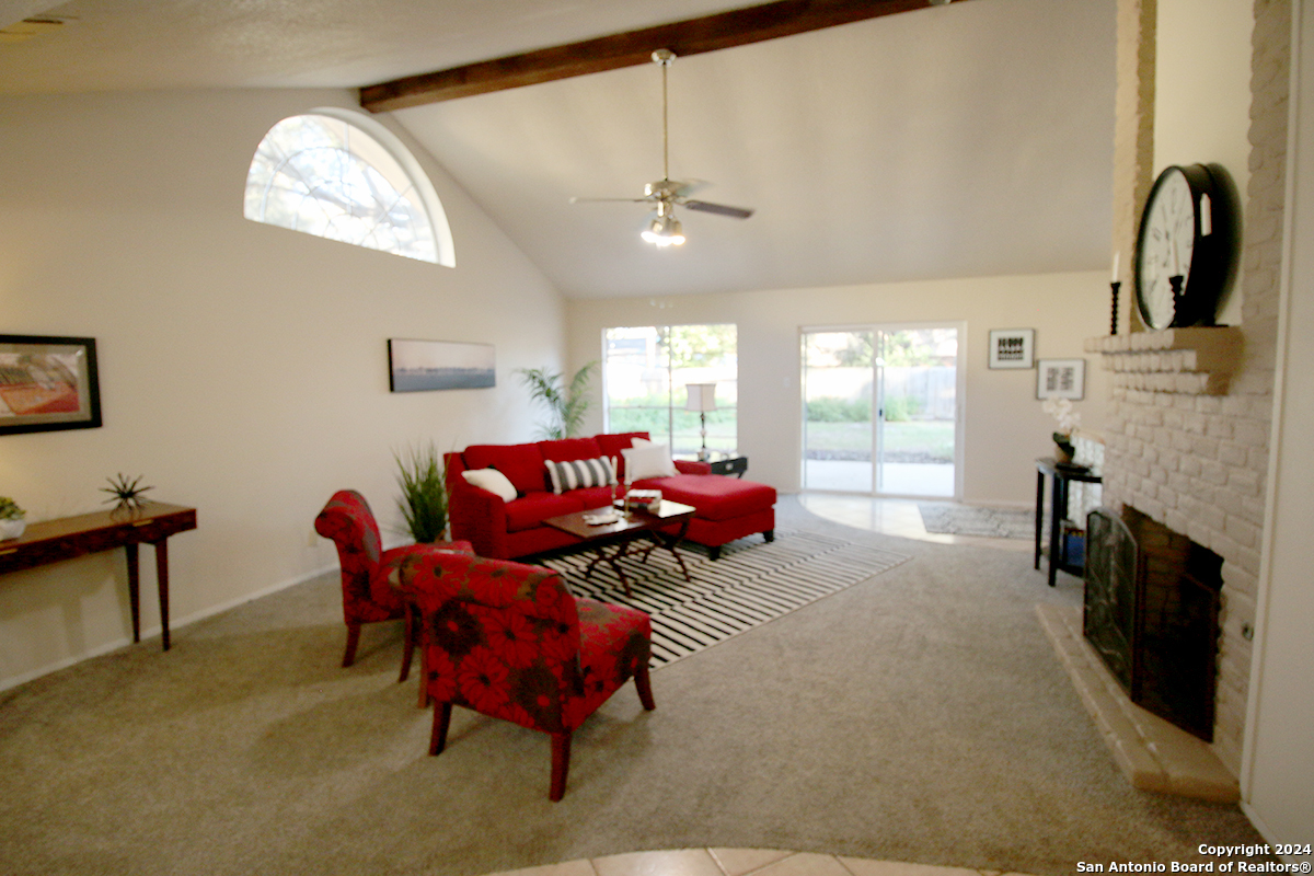 2002 Oak Vista