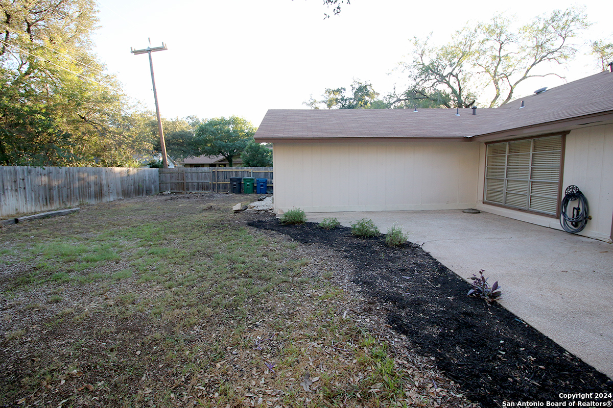 2002 Oak Vista