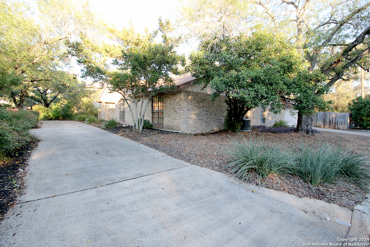2002 Oak Vista
