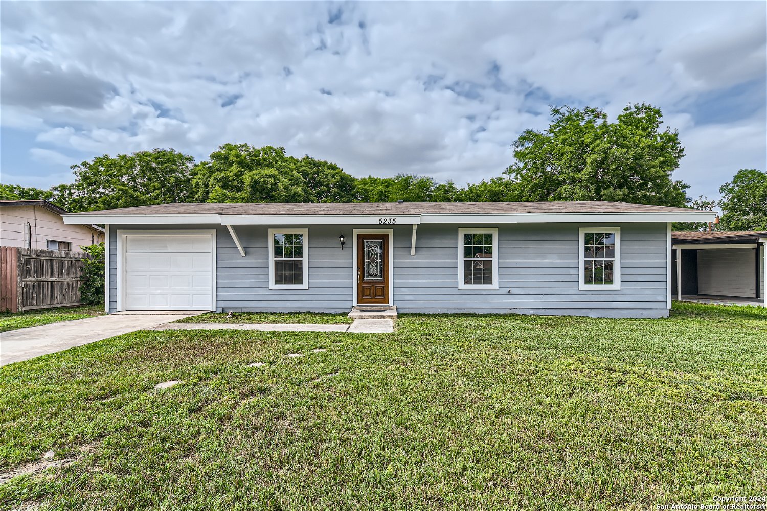 5235 VILLAGE GLEN