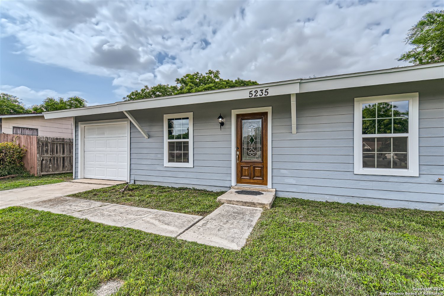 5235 VILLAGE GLEN