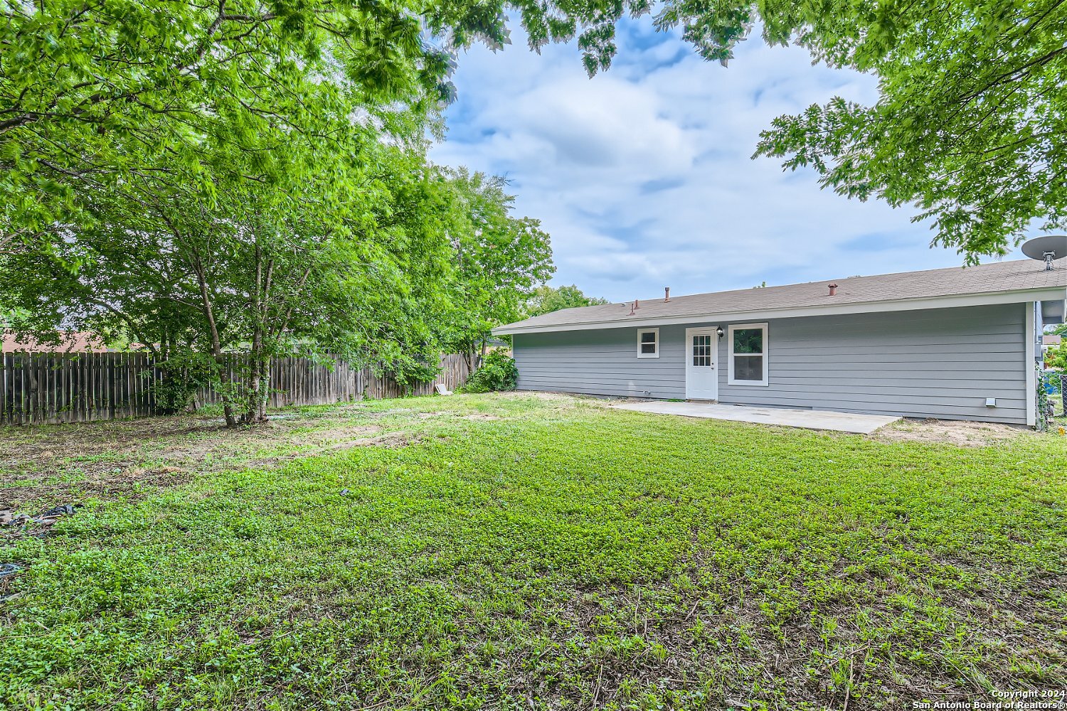 5235 VILLAGE GLEN