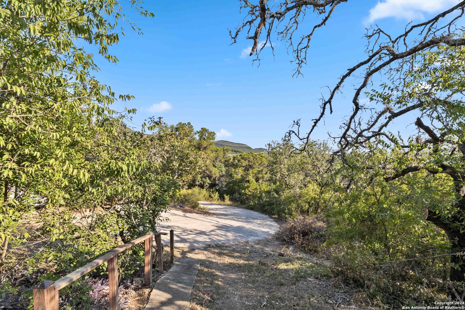 18545 Bandera Rd