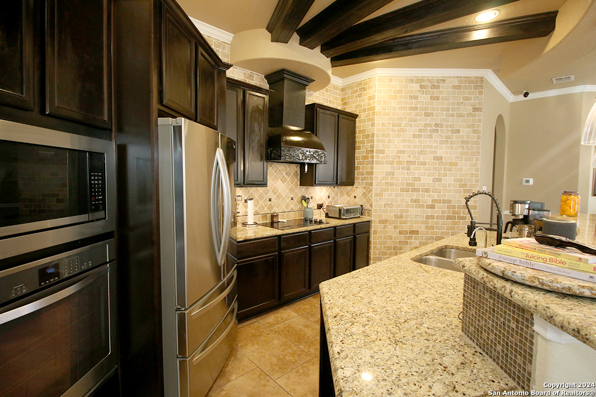 4010 Grissom Grove