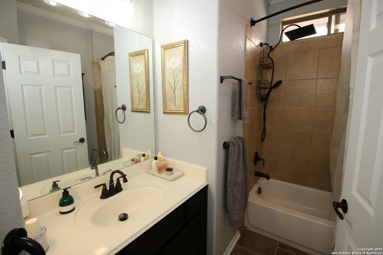 4010 Grissom Grove