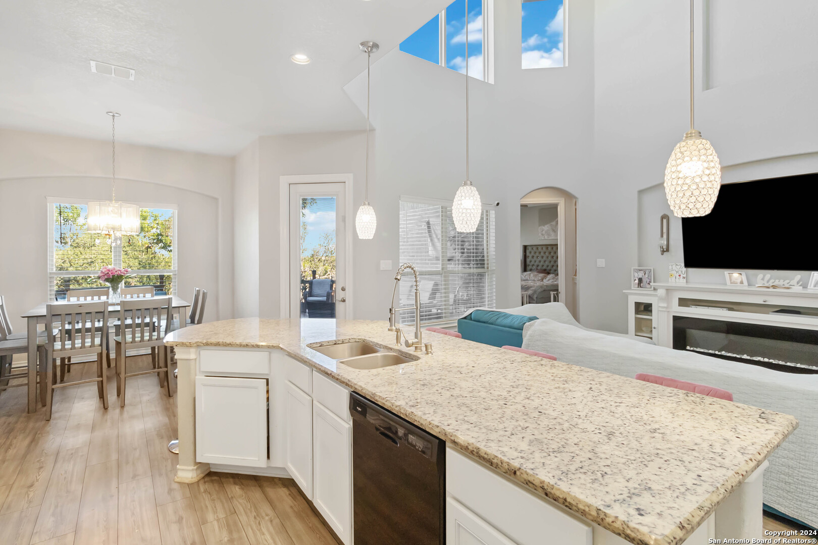 13603 SUNNYDALE PASS