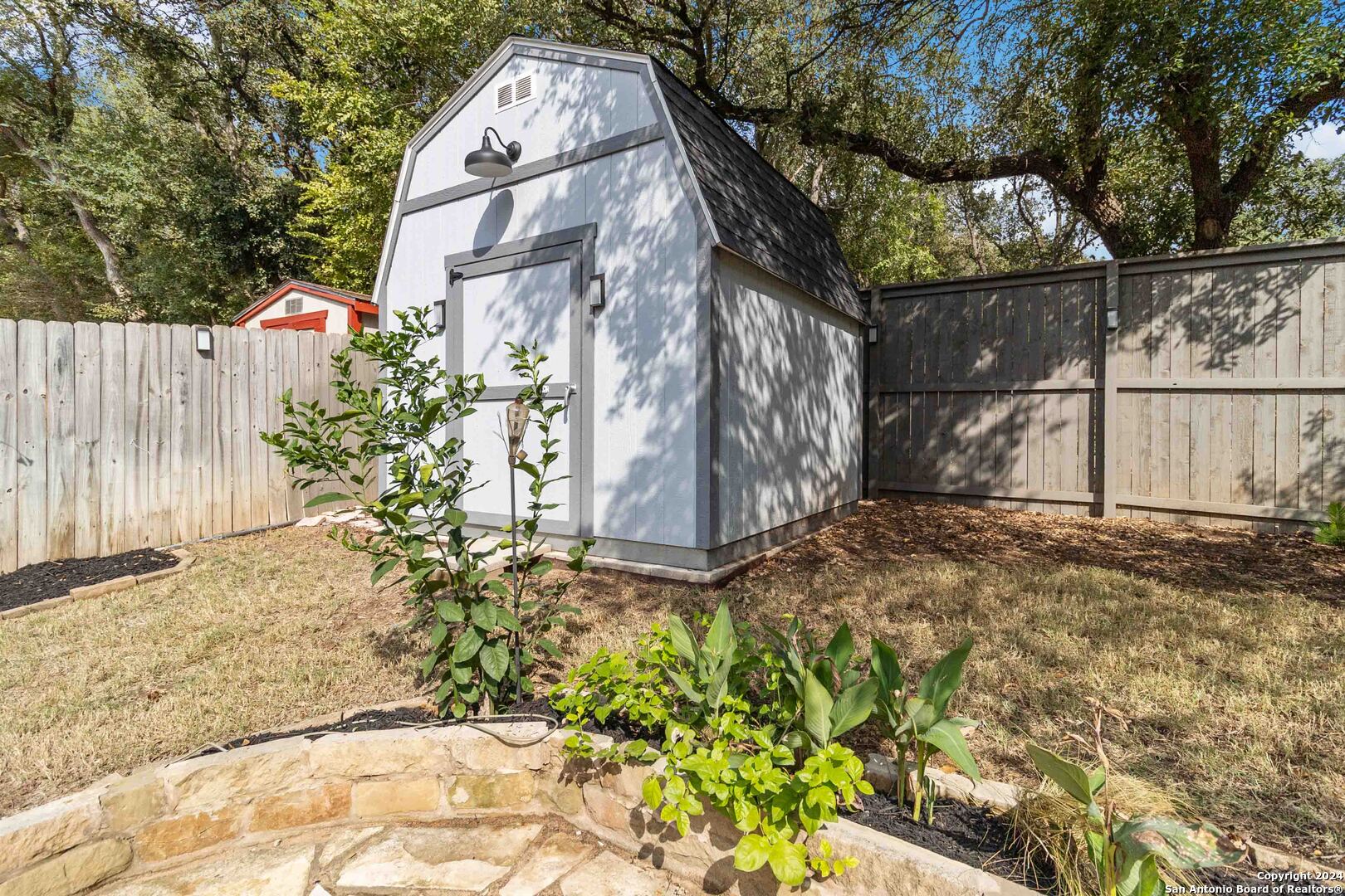 2909 Lotus Park