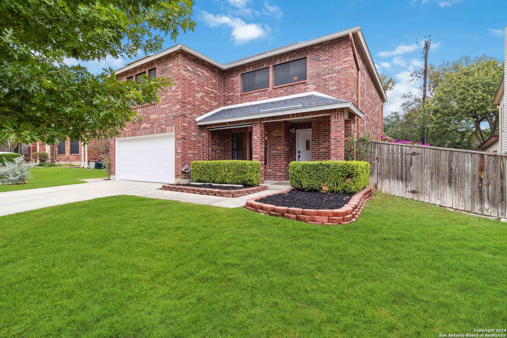 2909 Lotus Park