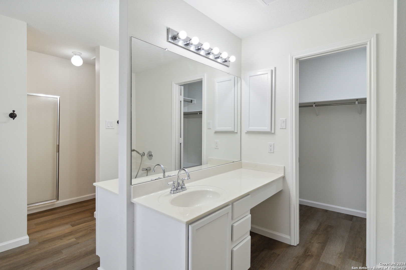 2909 Lotus Park