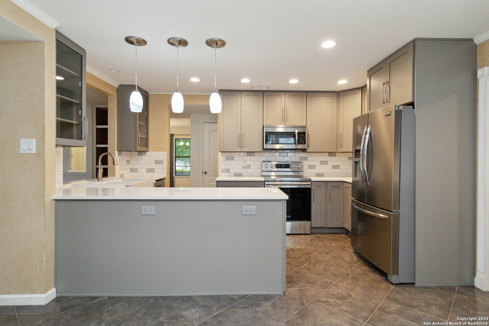 2909 Lotus Park