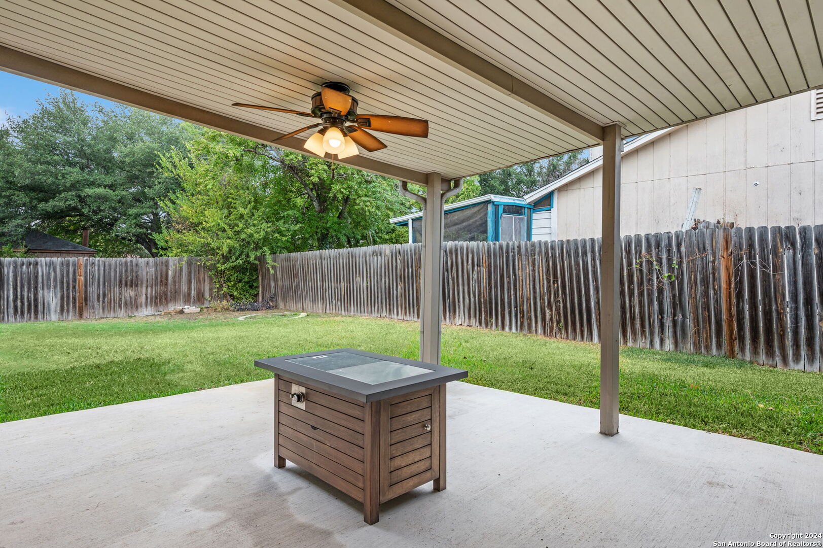 5639 Wood Climb St.