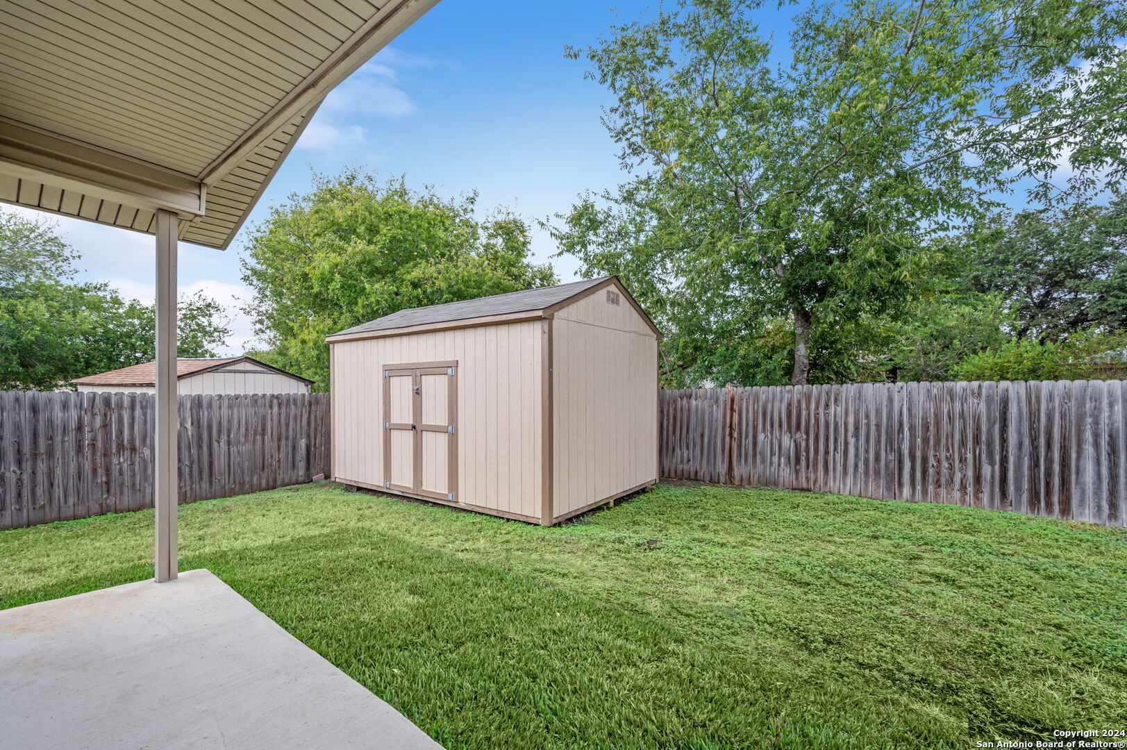 5639 Wood Climb St.