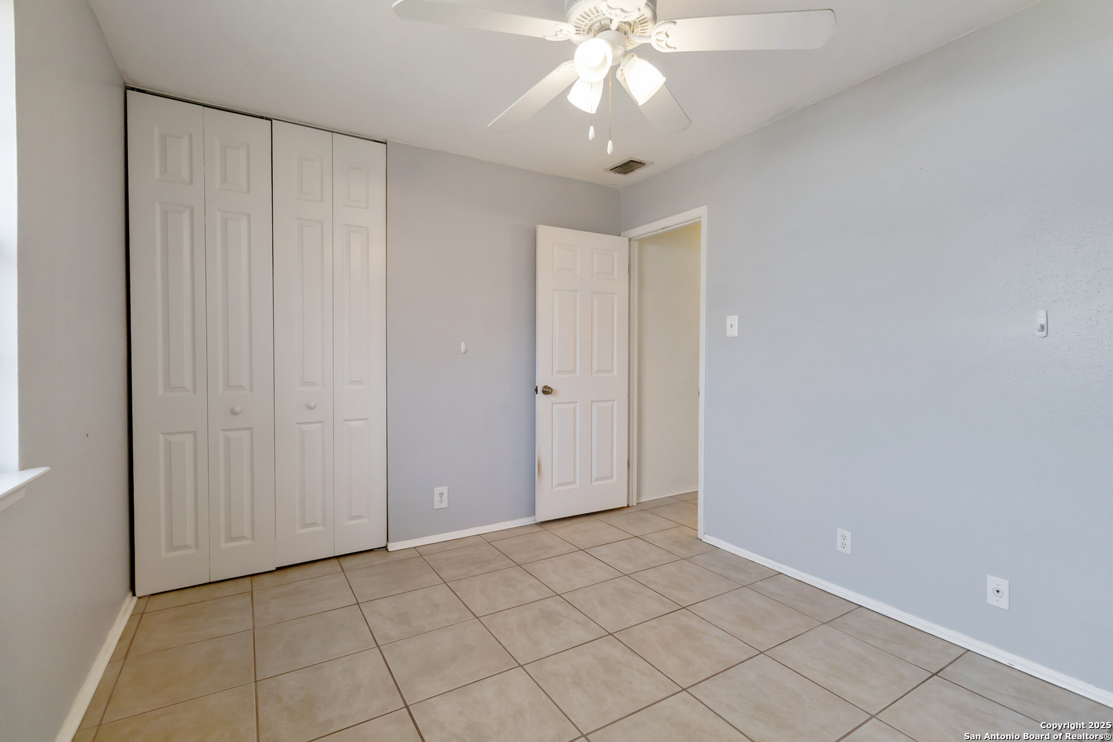 14201 Walmer