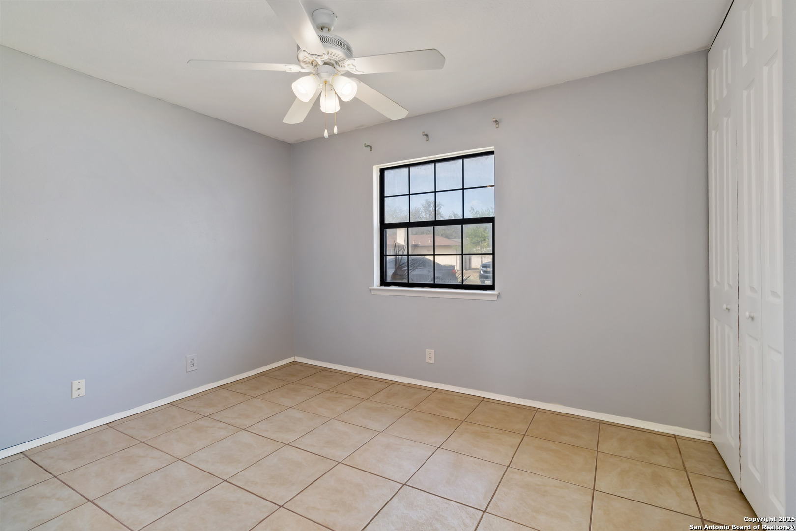 14201 Walmer