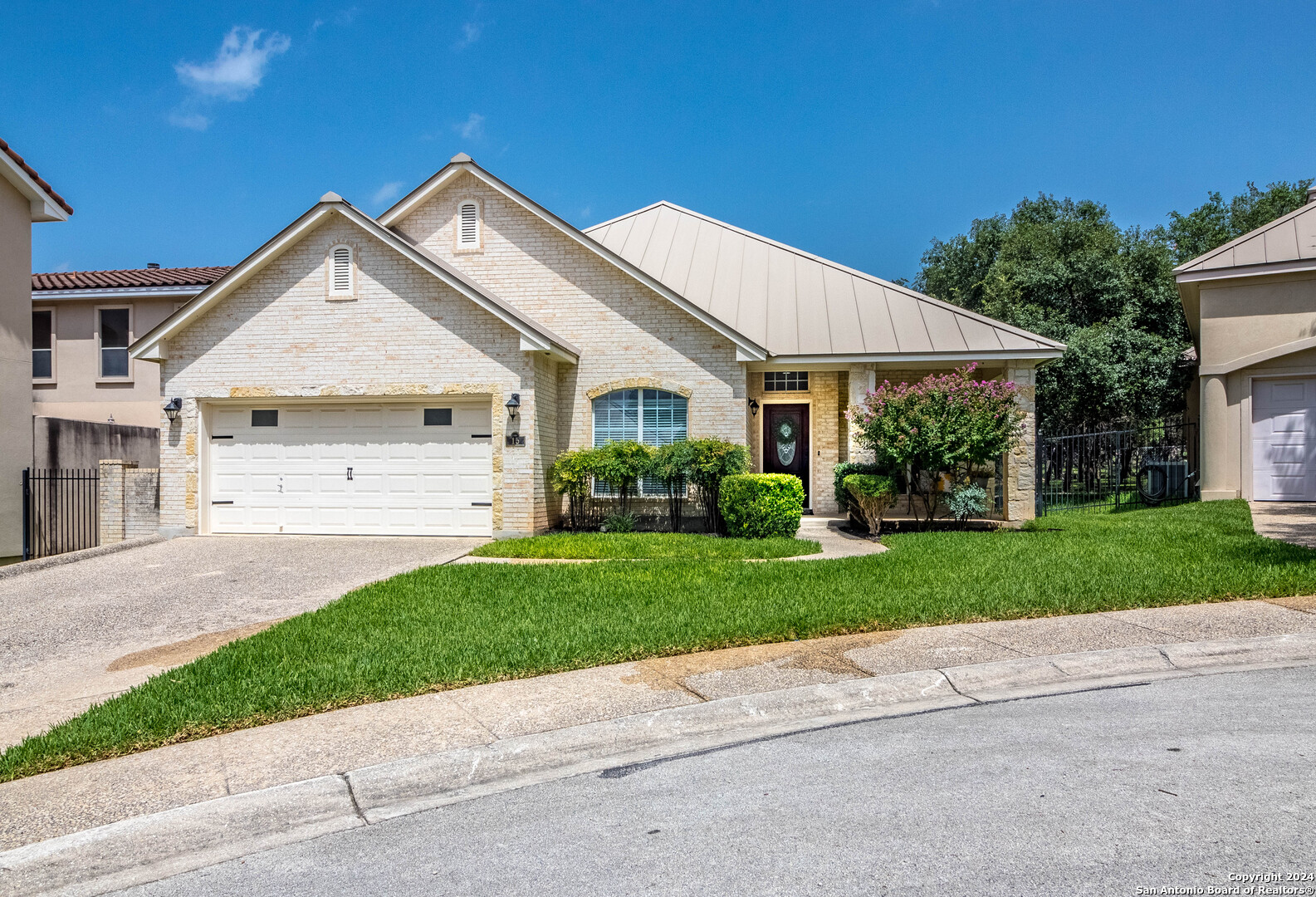 15 ORSINGER FIELD