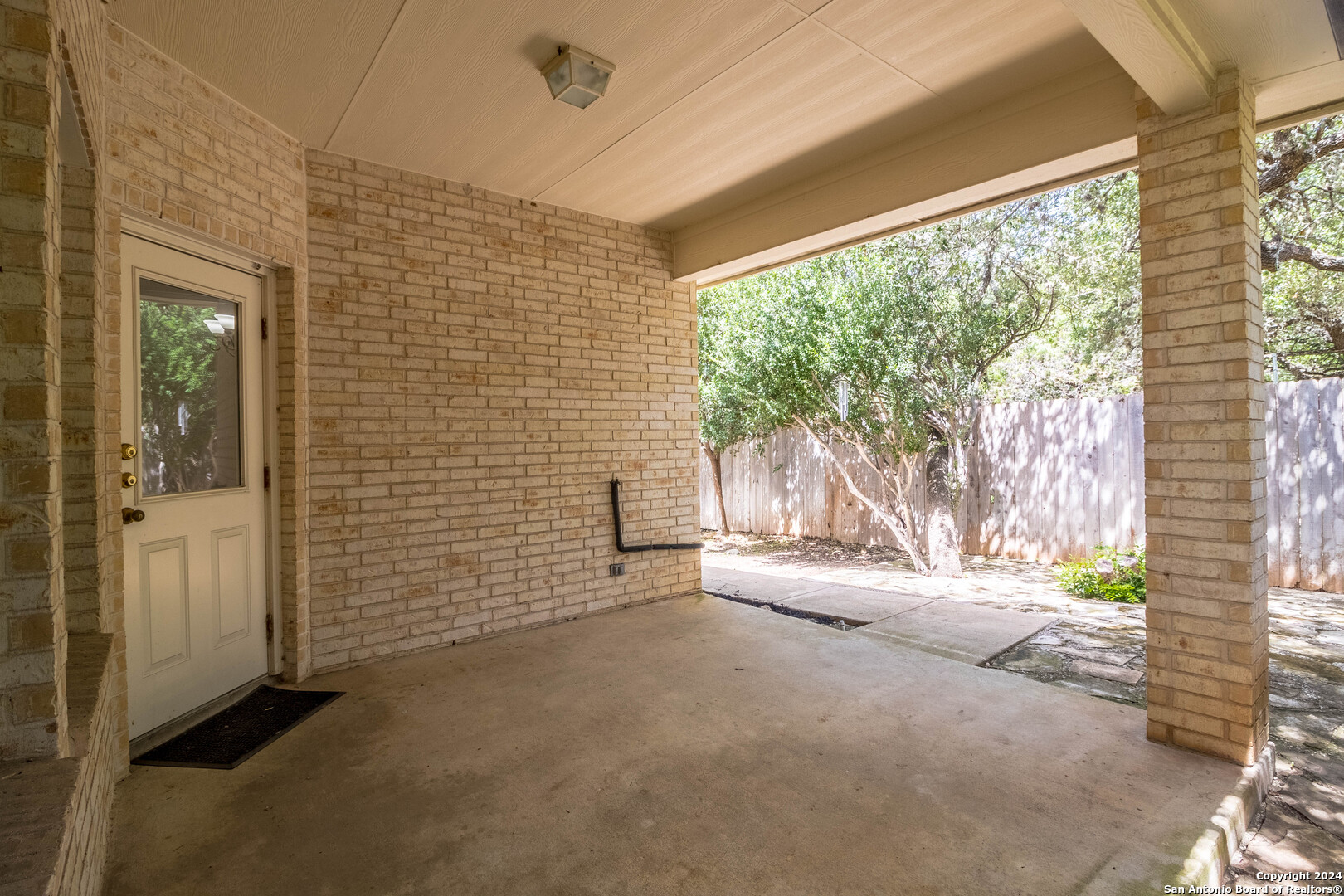 15 ORSINGER FIELD