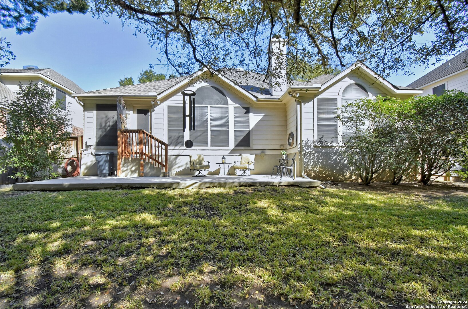 705 BROADLEAF