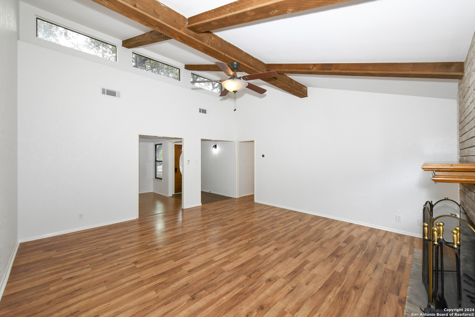 4531 Honey Locust Woods