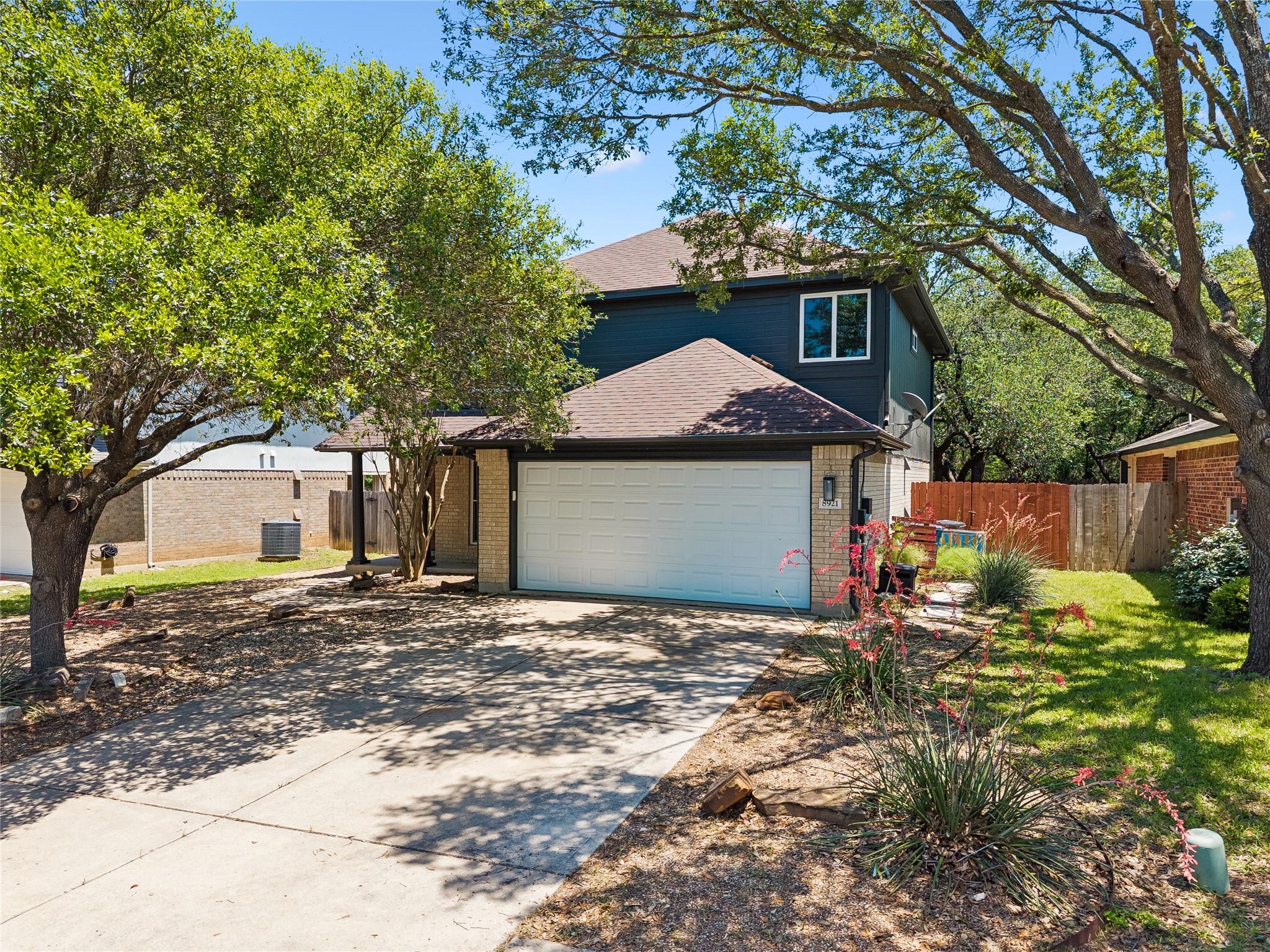 8921 Corran Ferry DR