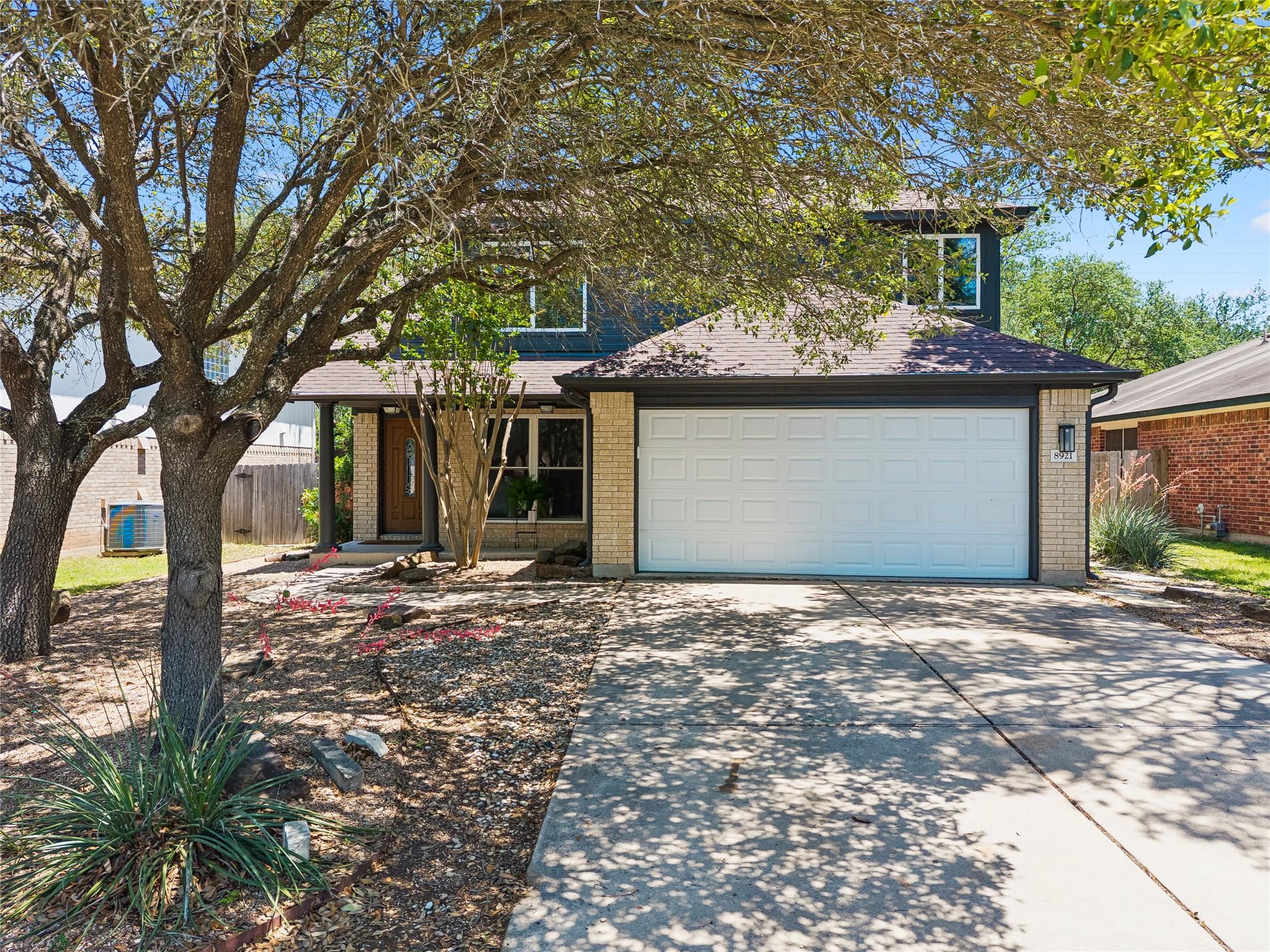 8921 Corran Ferry DR