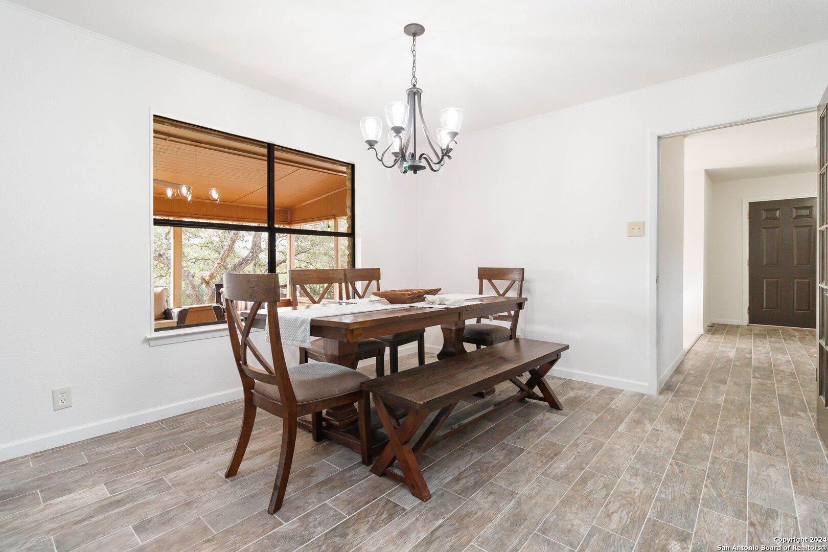 215 Joey Dr