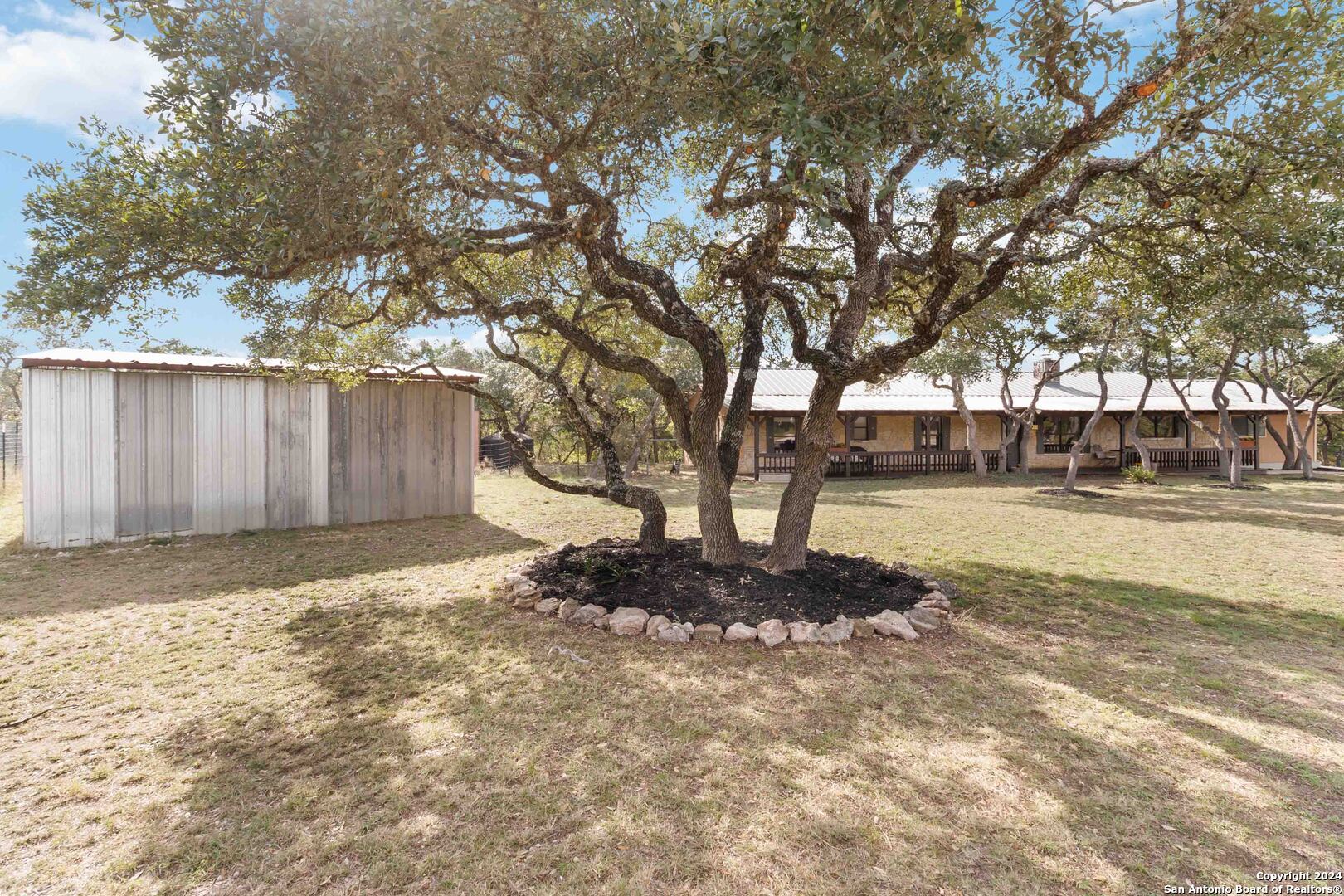 215 Joey Dr