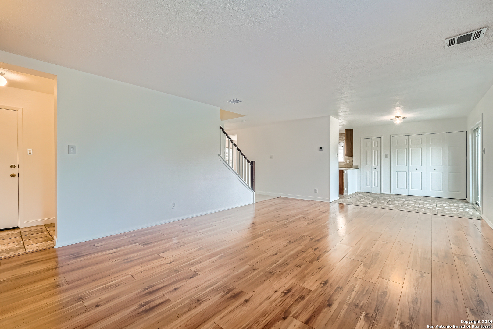 4479 SHERWOOD WAY