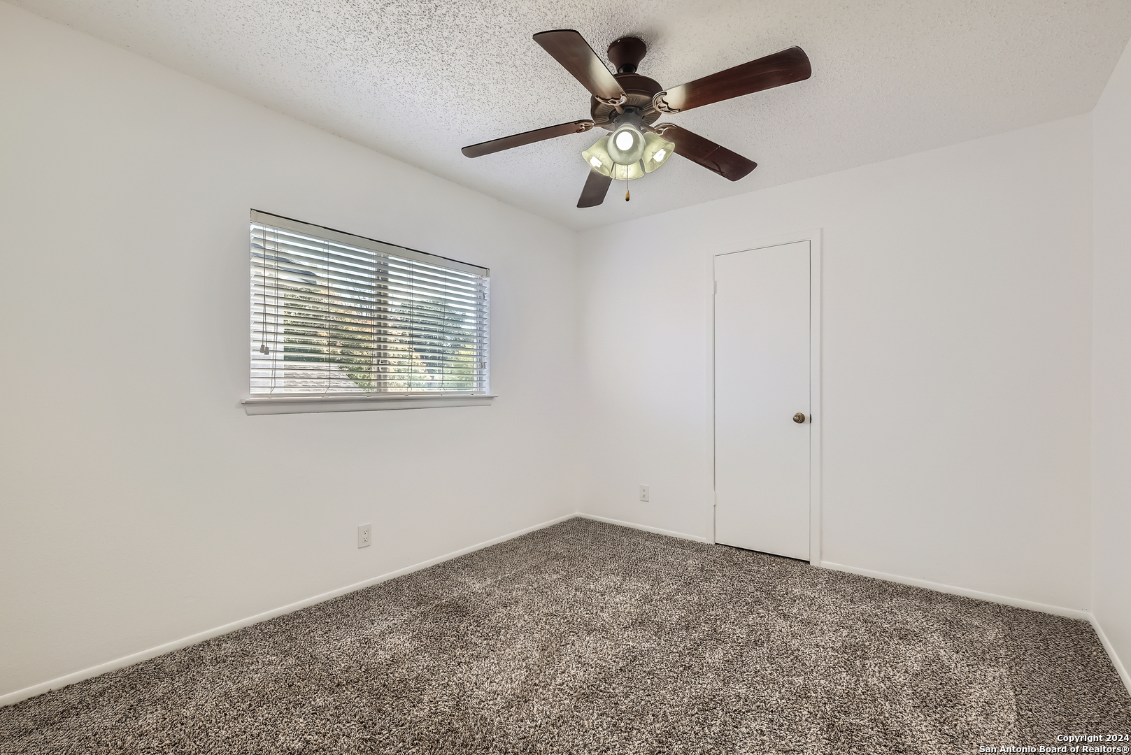 4479 SHERWOOD WAY