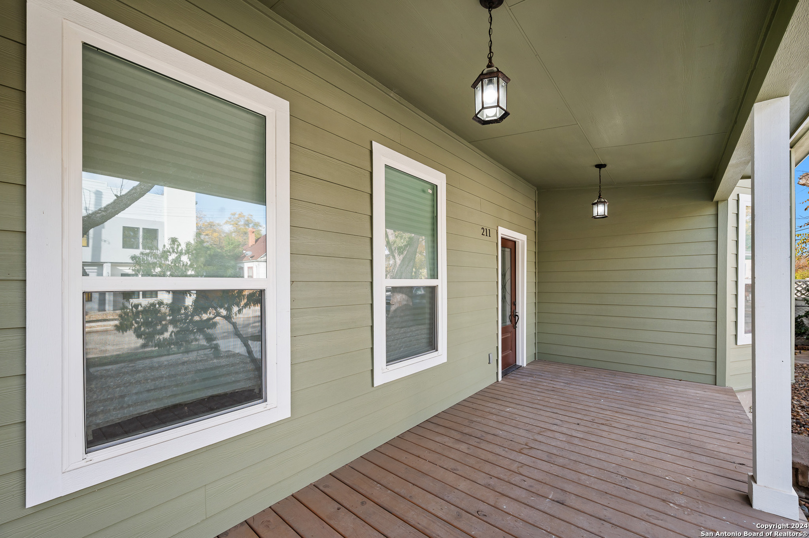 211 PIEDMONT AVE