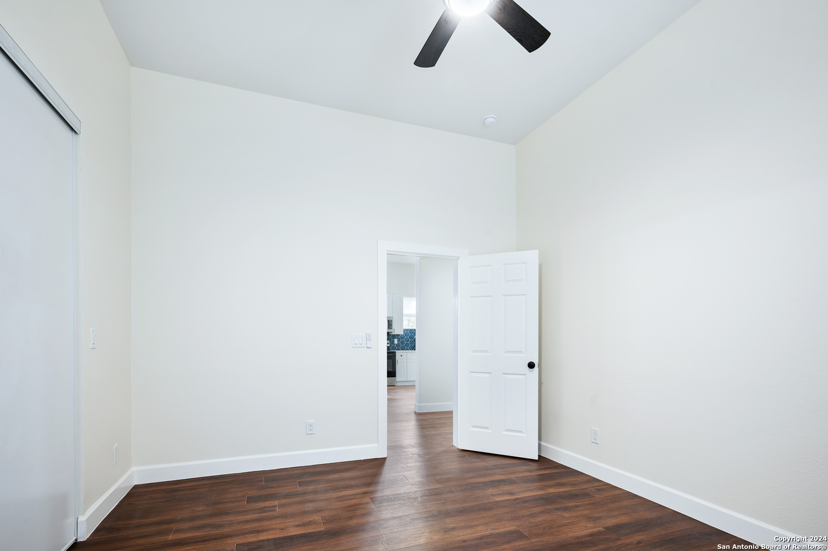 211 PIEDMONT AVE