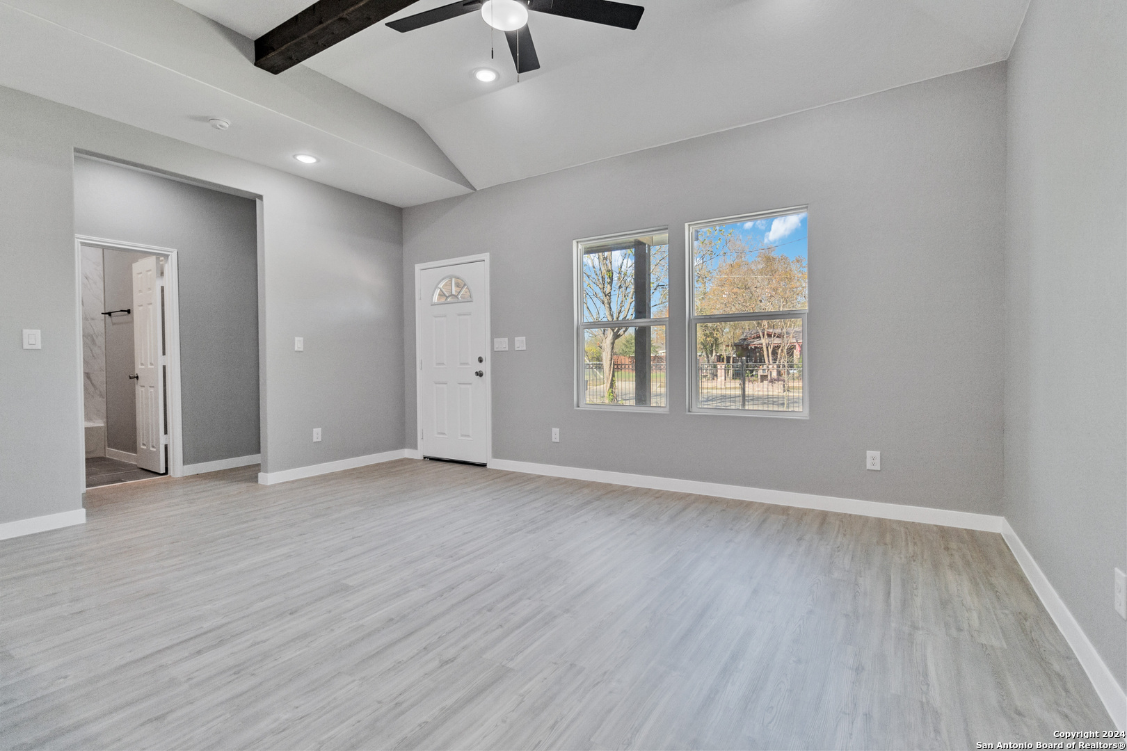 1422 SAN ACACIA