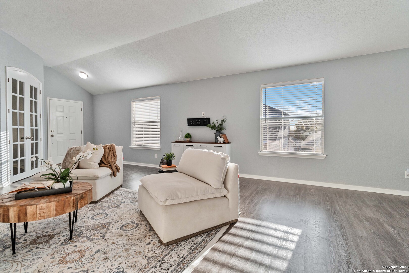 8227 PIONEER OAK