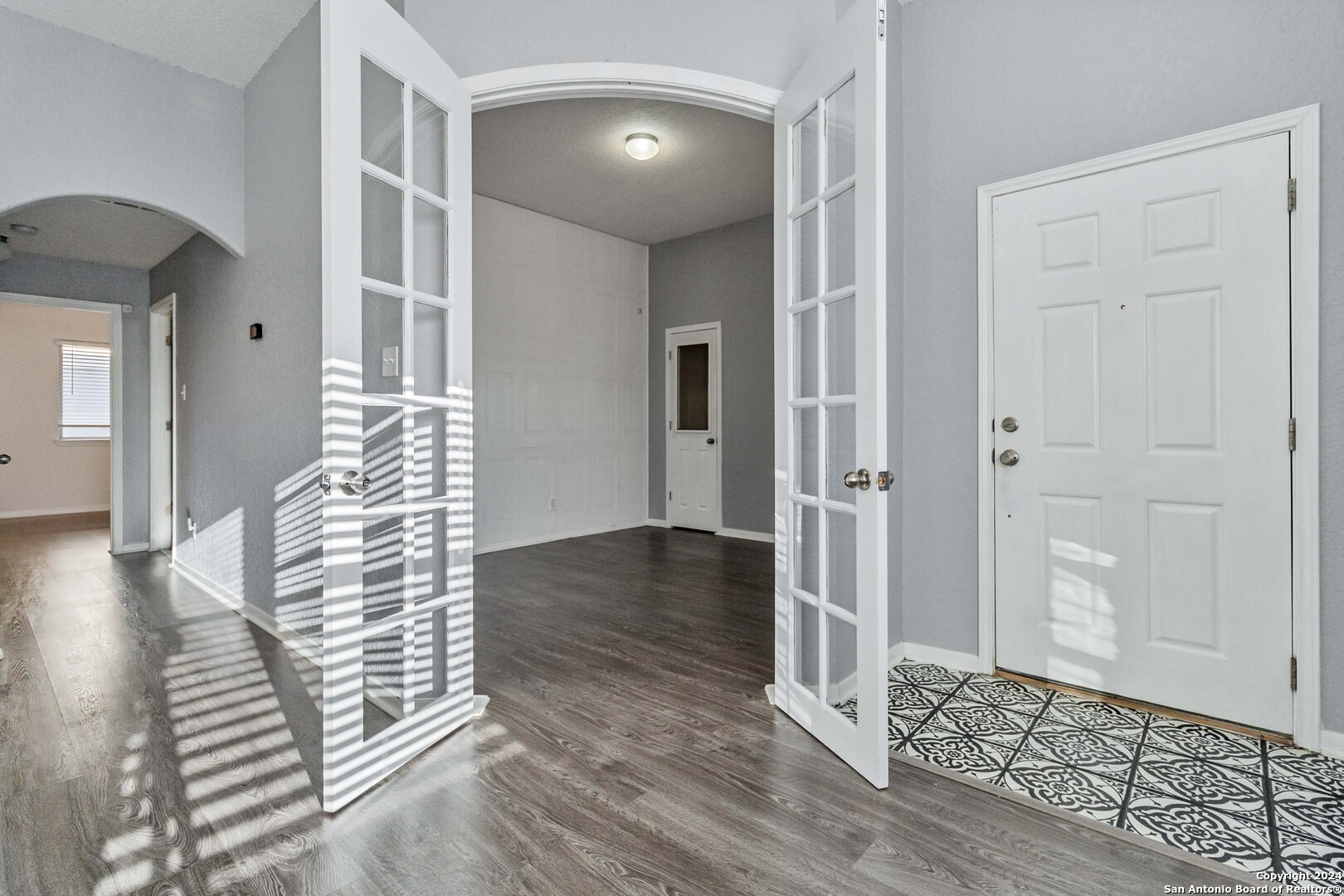8227 PIONEER OAK