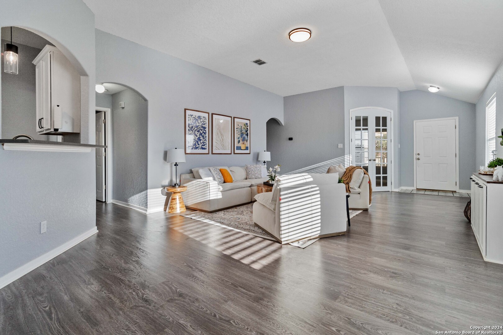 8227 PIONEER OAK