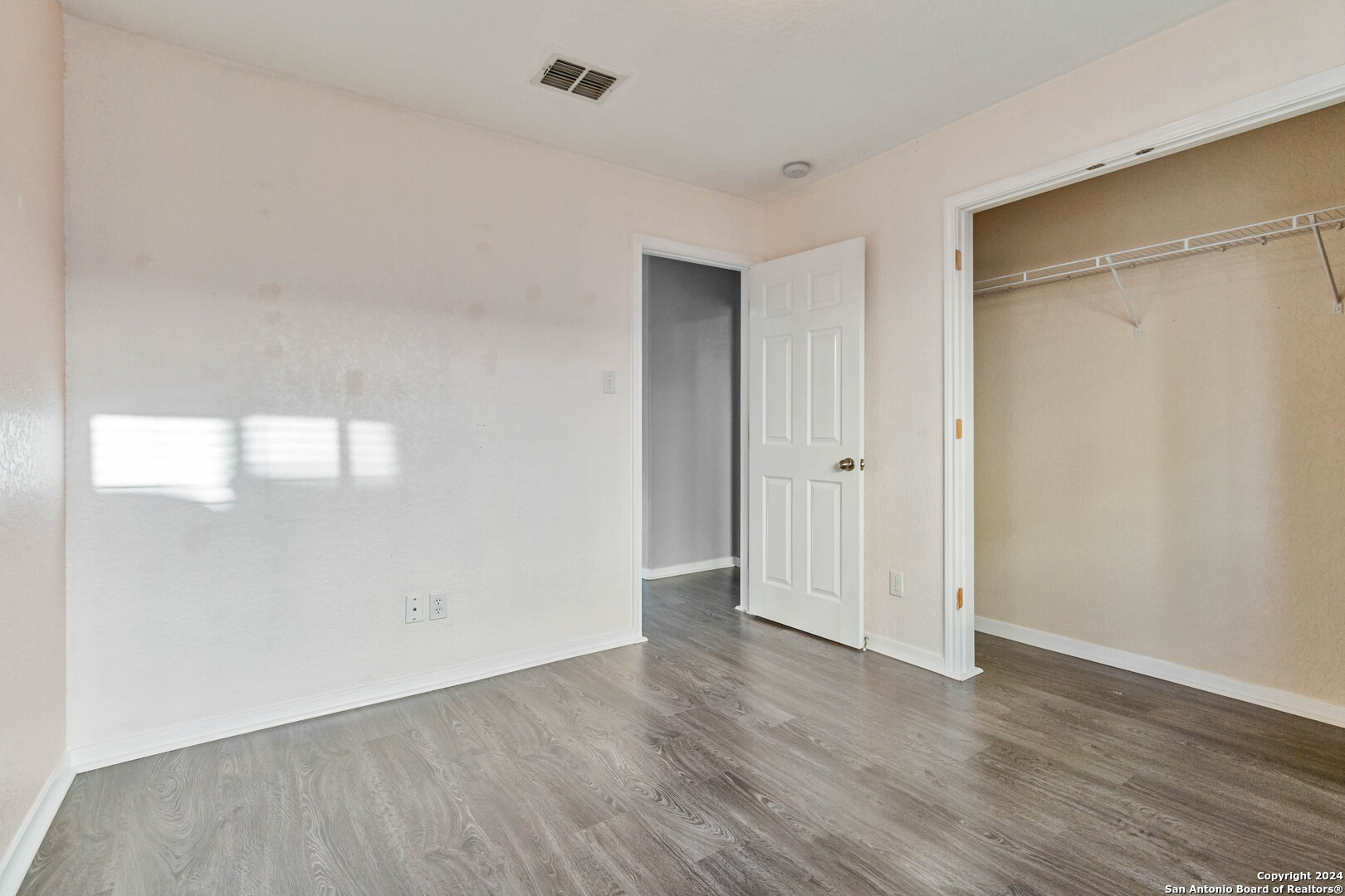 8227 PIONEER OAK