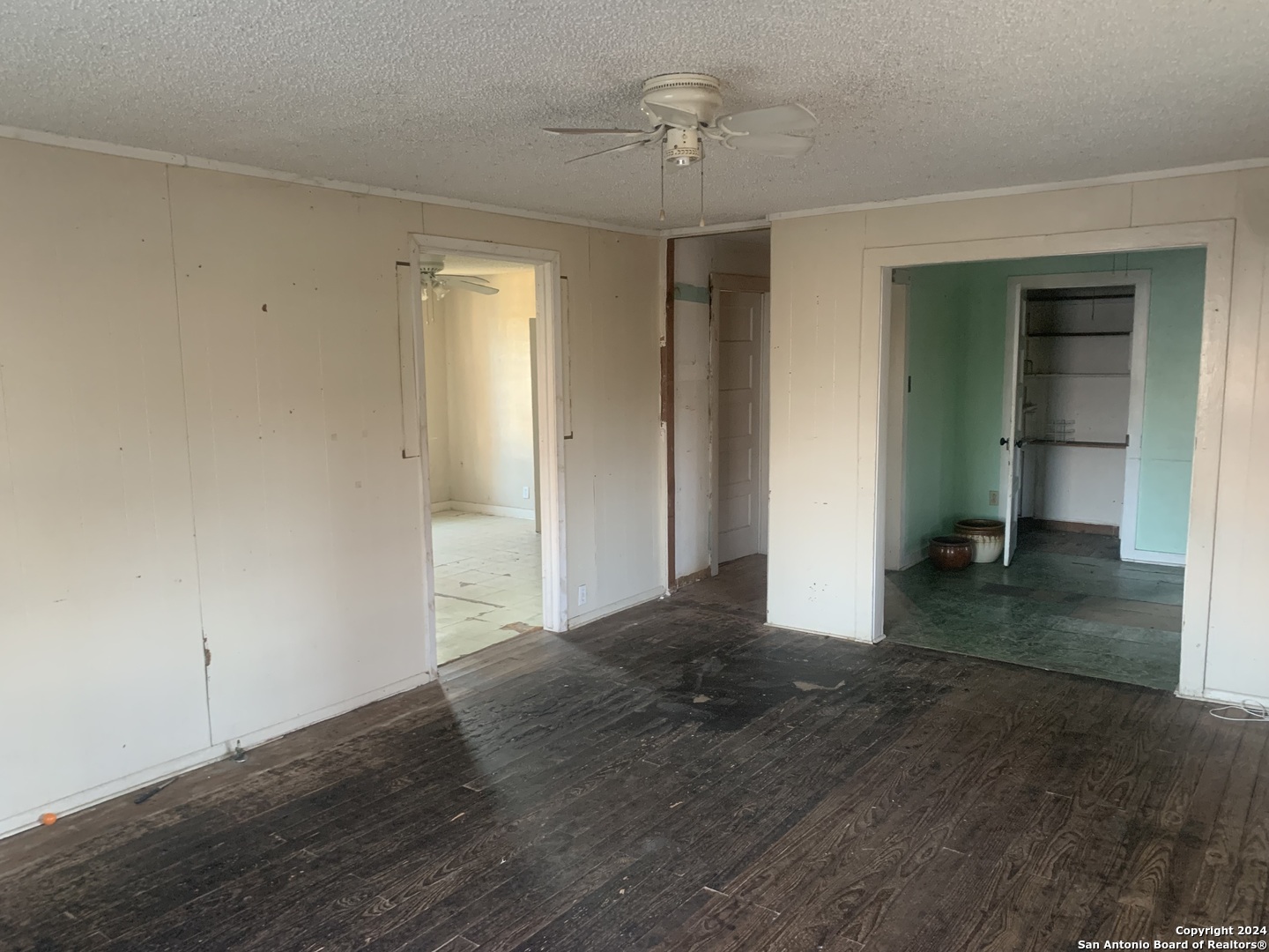 15516 S HIGHWAY 81
