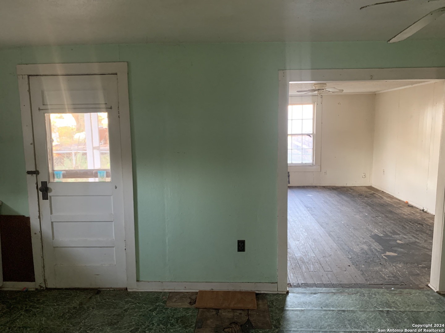 15516 S HIGHWAY 81